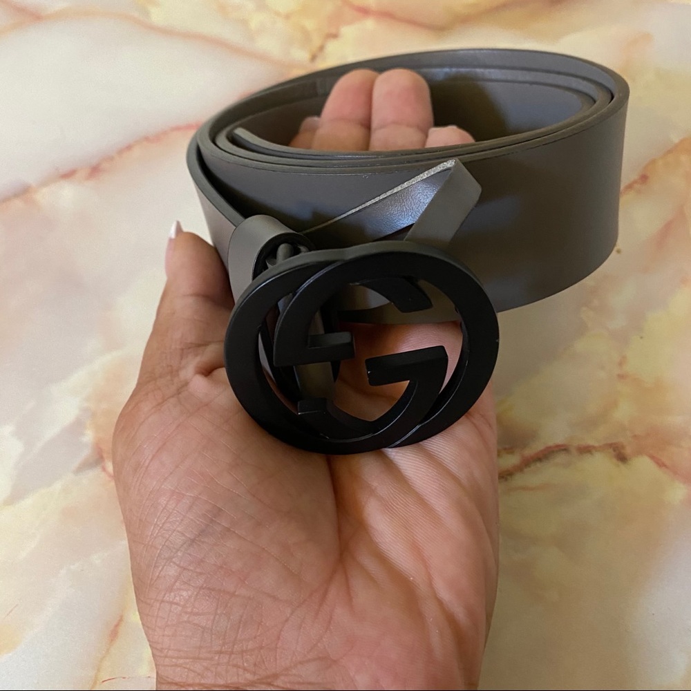 Grey Gucci Belt